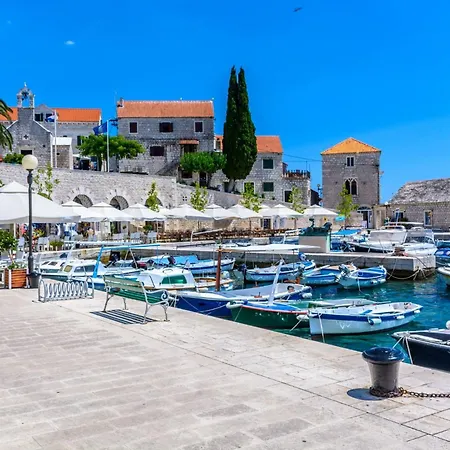 Nada Apartman Bol