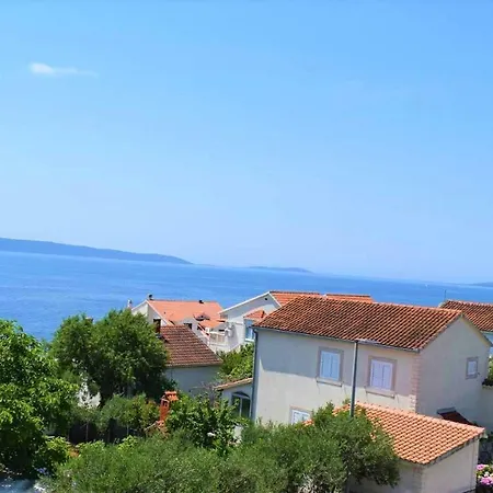 Nada Trogir